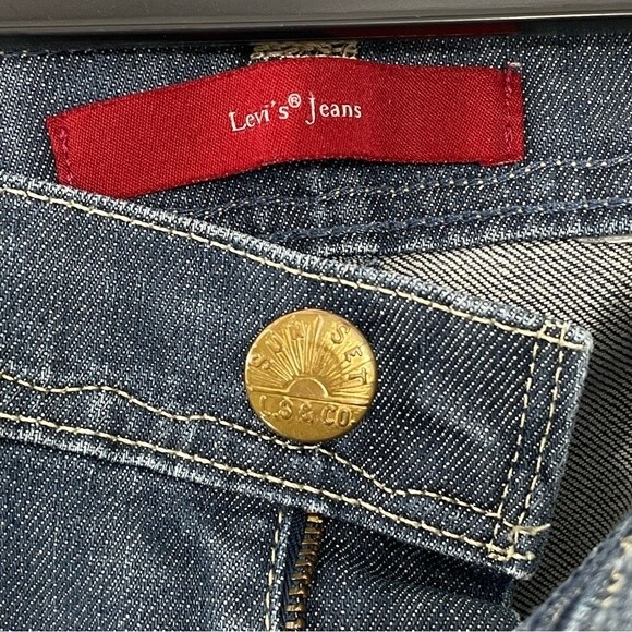 Levi’s Sun Set Gold Button Pocket Denim Capris Size 8 Vintage Cuffed Jeans - Picture 3 of 9